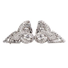 1930s Scroll Diamond Platinum Double Clip Pin Brooch 7