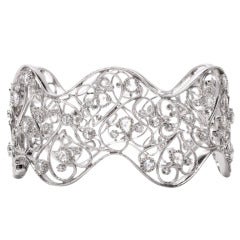 Rose Cut Diamond Gold Wave Bracelet