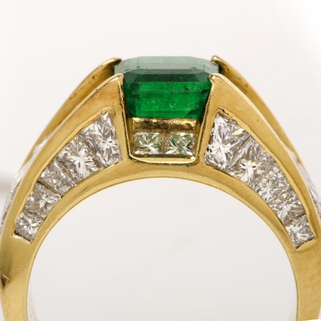 Colombian Emerald Diamond Gold Engagement Ring 1