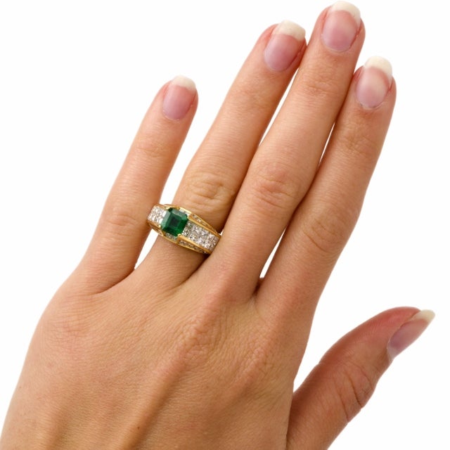 Colombian Emerald Diamond Gold Engagement Ring 3