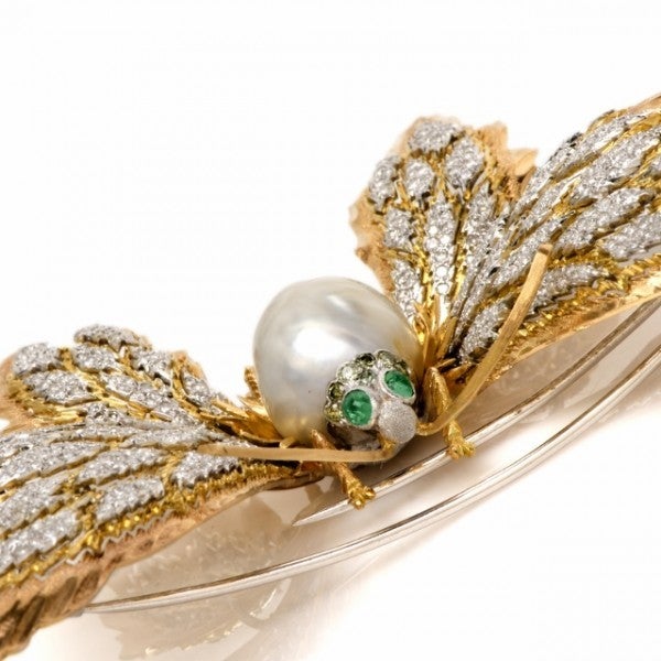 Women's Buccellati Pearl Emerald Diamond Gold Butterfly Lapel Brooch