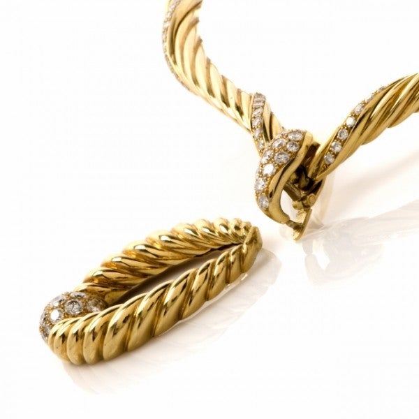 Women's Diamond and Gold Pendant Necklace