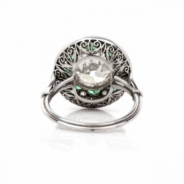 European Diamond Emerald Platinum Engagement Ring In Excellent Condition In Miami, FL