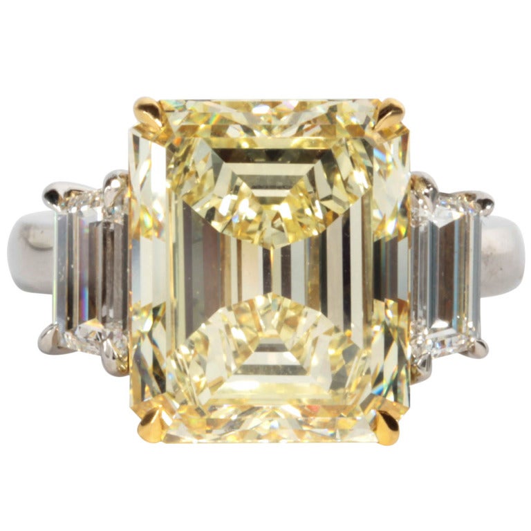 Rare 7.86 Carat GIA Certified Emerald Cut Light Yellow Diamond Platinum Ring