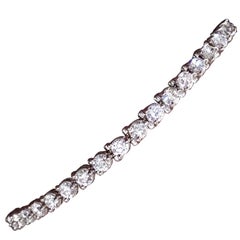 Diamond Tennis Bracelet Three Prong Style Martini Setting