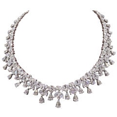 Classic Diamond Necklace set in Platinum