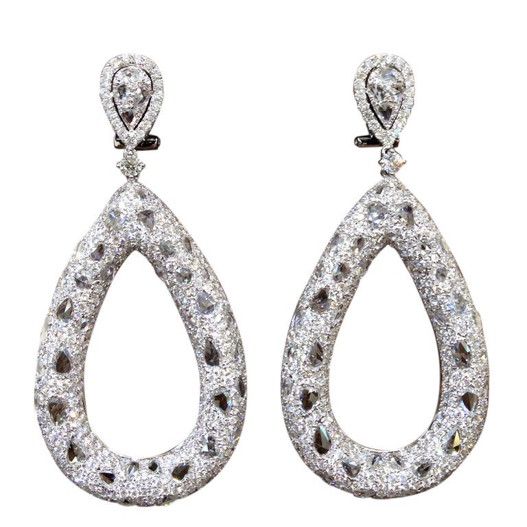 Stunning Pear Shape Rose and Full Cut Diamond Fashion Earrings