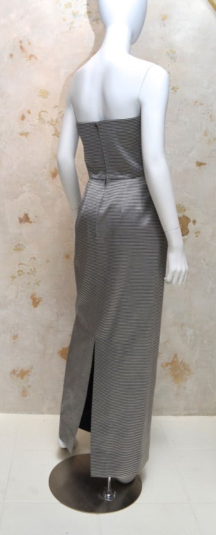 De las mujeres Vestido de noche de rayas sin tirantes Anouska Hempel