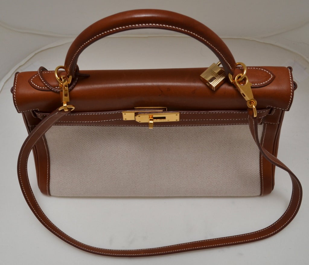 Women's Hermes 32 CM Kelly Bag