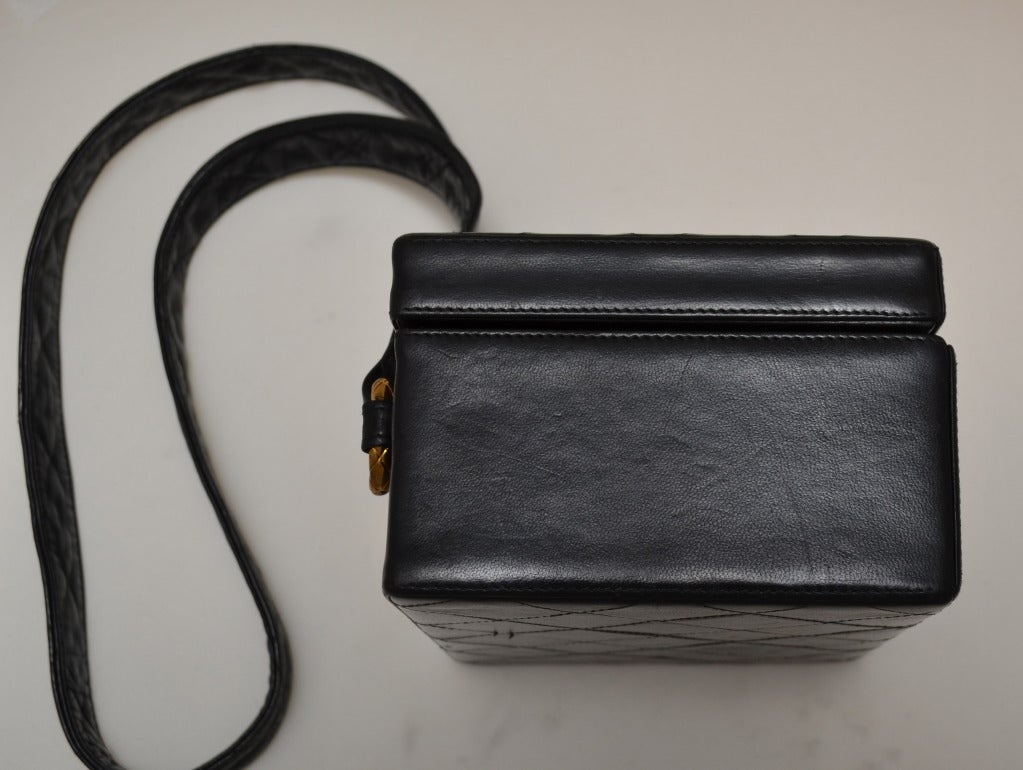 chanel box purse