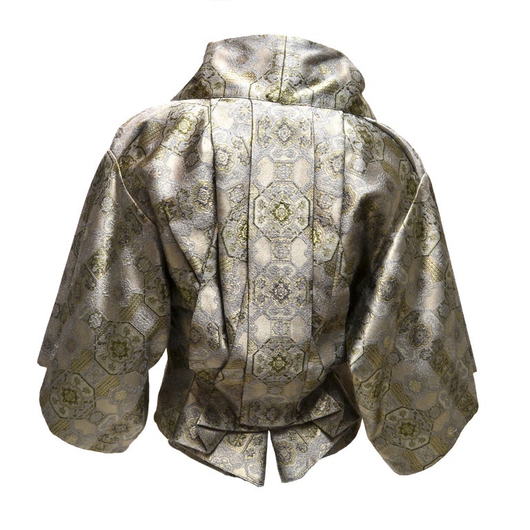 Alexander McQueen origami pleated brocade kimono jacket with silk satin bustier from 2003. Italian size 42. Intricately draped, structured but not stiff, detached satin corset, hook closure in front, asymetrical front, boned collar. Purchased in