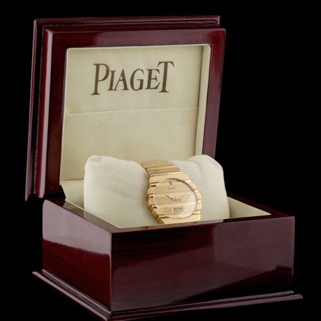 Piaget Yellow Gold Polo Wristwatch with Day and Date In Excellent Condition In San Francisco, CA