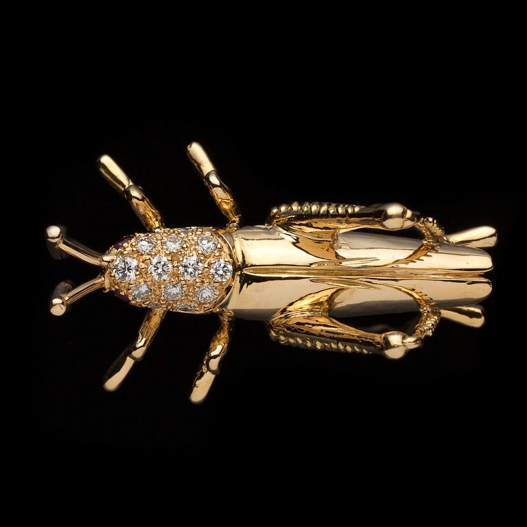 Dankner Ruby Diamond Gold Grasshopper Brooch In Excellent Condition In San Francisco, CA