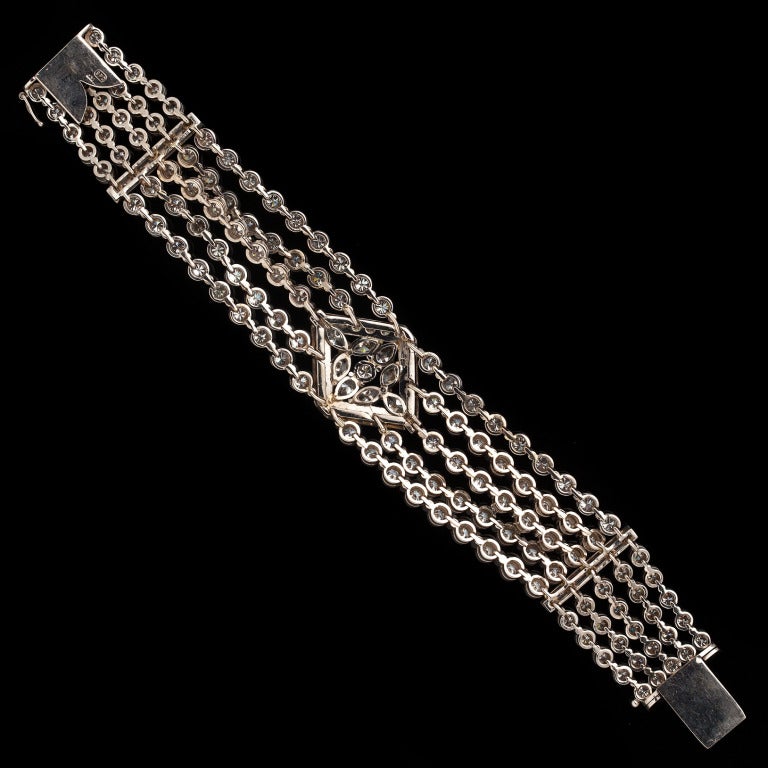 Women's Magnificent 18.4 Carat Diamond Bracelet