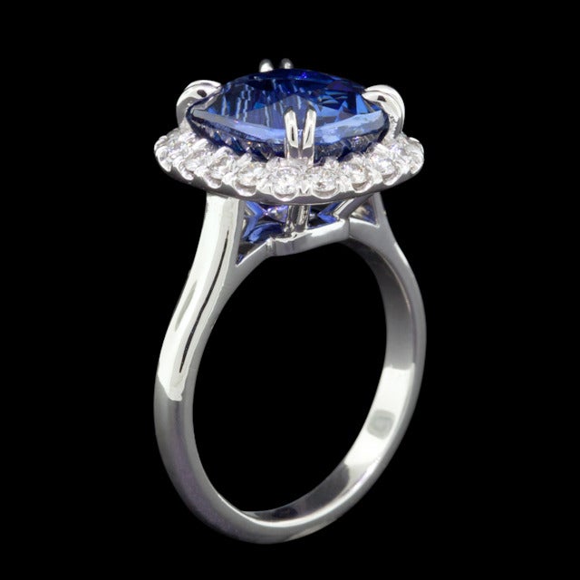 Natural 7.06 Carat Sapphire Diamond GIA Certified Ring In Excellent Condition In San Francisco, CA