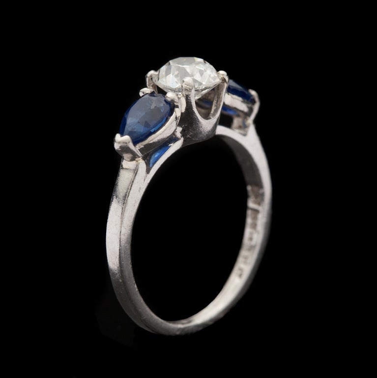 Women's Diamond & Sapphire Ring