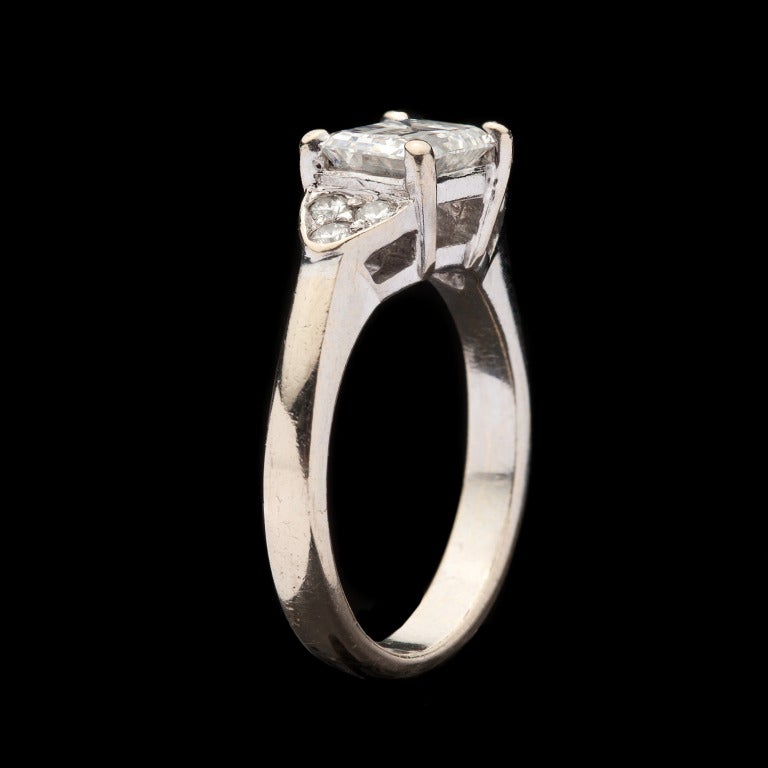 Women's Emerald Cut Diamond Ring