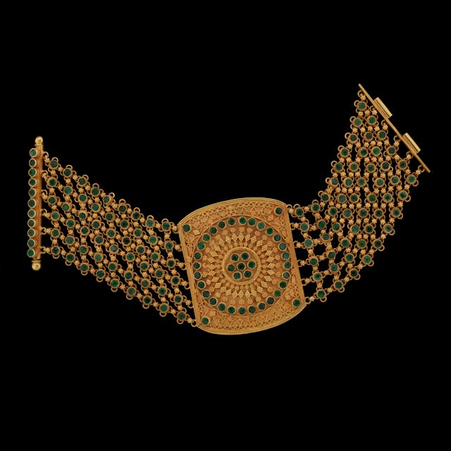 21Kt Gold & Emerald Bracelet