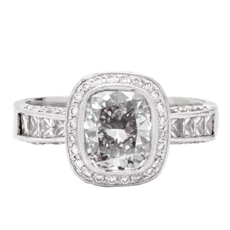 JB Star Cushion Cut Diamant-Ring