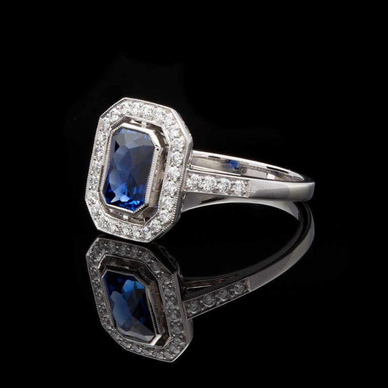 Sapphire Diamond Platinum Ring In New Condition In San Francisco, CA