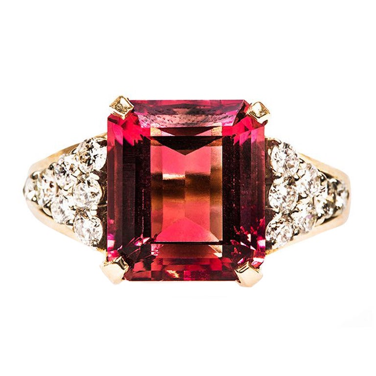 1980s Pink Tourmaline & Diamond Ring For Sale