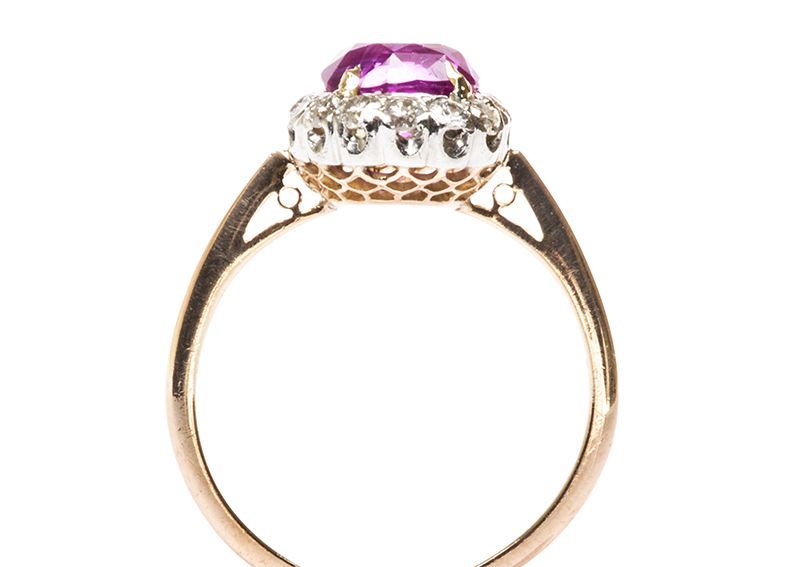 Natural Unheated Pink Sapphire Edwardian Engagement Ring In Excellent Condition In Los Angeles, CA