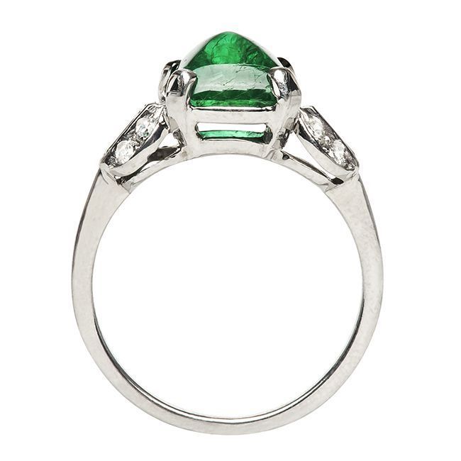 Women's Stunning Sugarloaf Cabochon Emerald Platinum Art Deco Engagement Ring