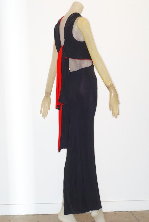 Gianfranco Ferre Black and Red Jersey Gown In Excellent Condition For Sale In New York, NY