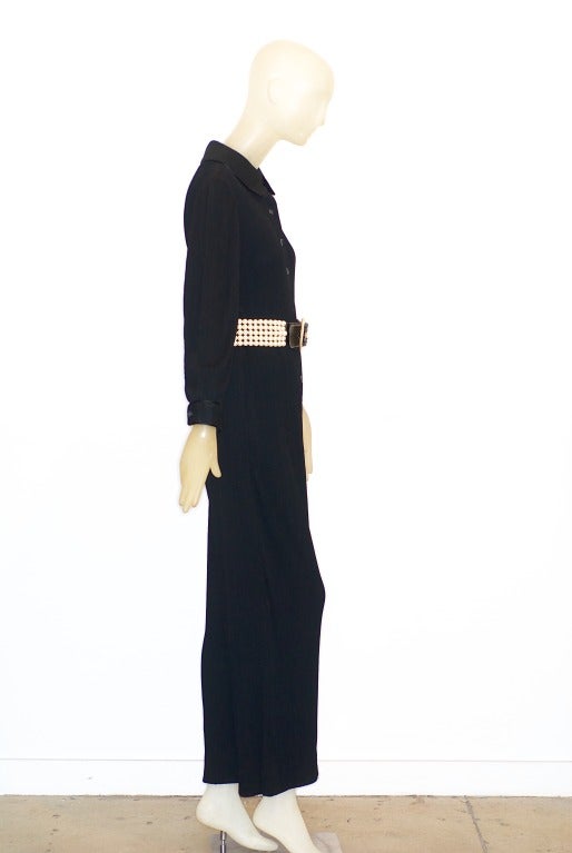 1970s Galanos Pleated Jumpsuit with Multi Strand Pearl Belt In Excellent Condition For Sale In New York, NY