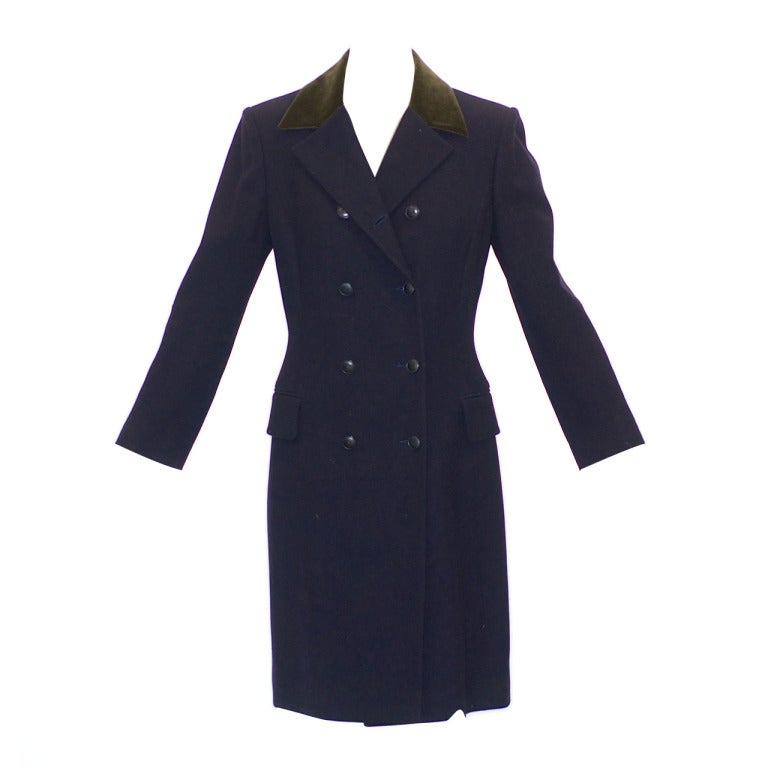 Fitted Hermes Equestrian Style Coat with Loden Green Velvet Collar For Sale