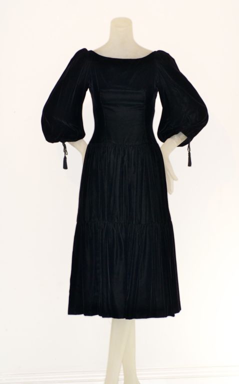 1970s Oscar de la Renta Peasant Dress For Sale 2