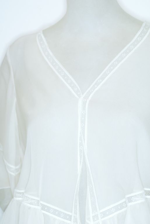 Chanel Fine Lawn Capelet/Blouse In Excellent Condition In New York, NY