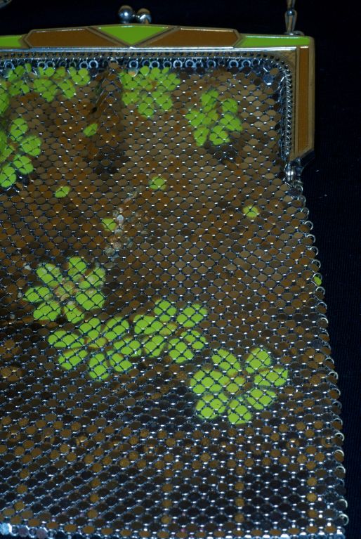 1960s Whiting and Davis Metal Mesh Bag with Lime Flowers For Sale 2