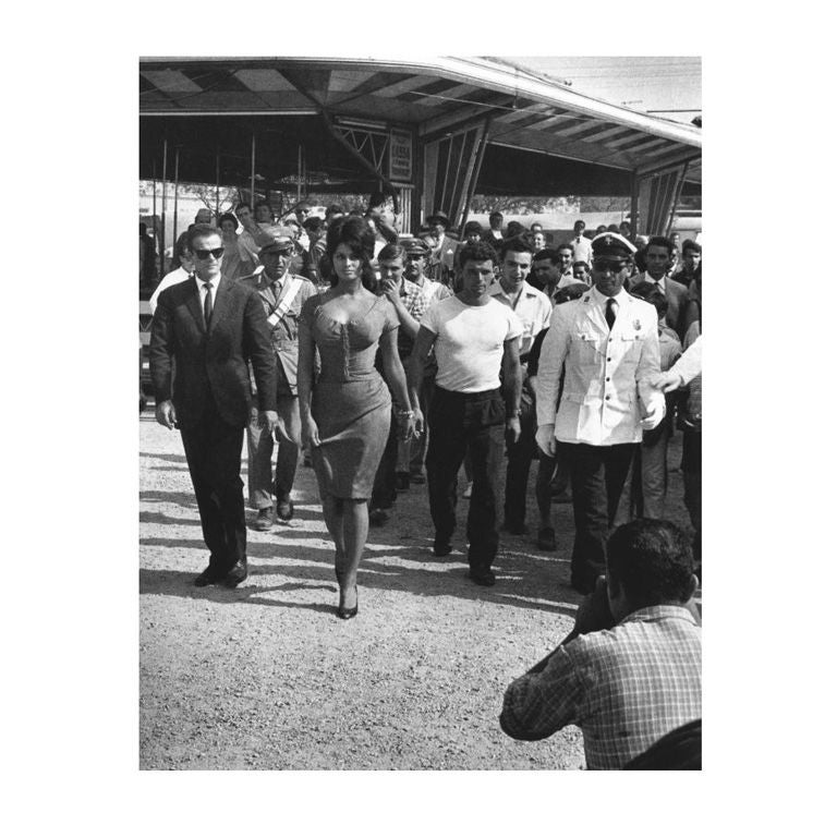 Sofia Loren marching For Sale