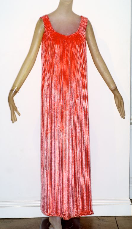 1970s Stavropulous gown with chiffon cape For Sale 3