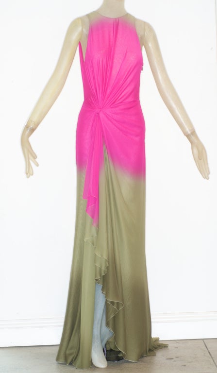 1990s Gianni Versace Couture Backless Gown In Excellent Condition For Sale In New York, NY