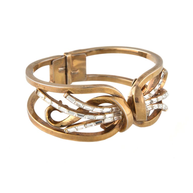 ALFRED PHILLIPE FOR TRIFARI GOLD AND CRYSTAL METEOR BRAC For Sale