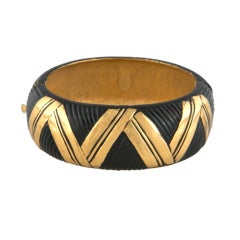 Vintage LANVIN PARIS SIGNED GOLD AND BLACK ENAMEL BRACELET CUFF