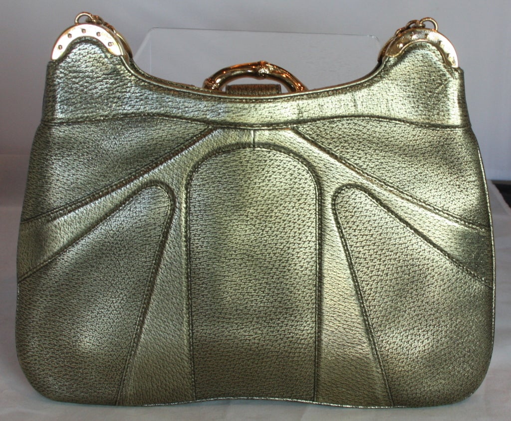 Gucci shoulder purse In Excellent Condition In West Palm Beach, FL