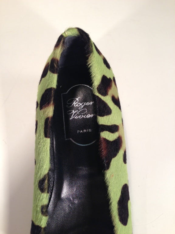 roger vivier leopard flats