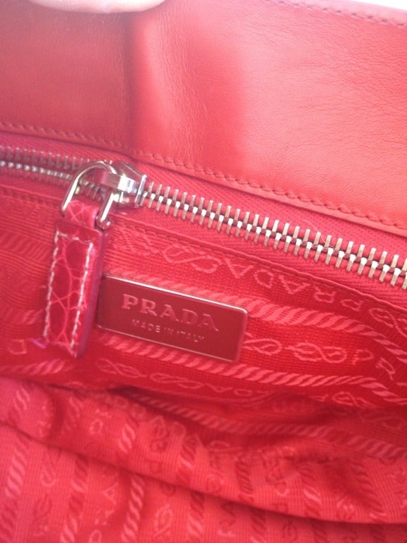 Prada Red Alligator Handbag In Excellent Condition In San Francisco, CA