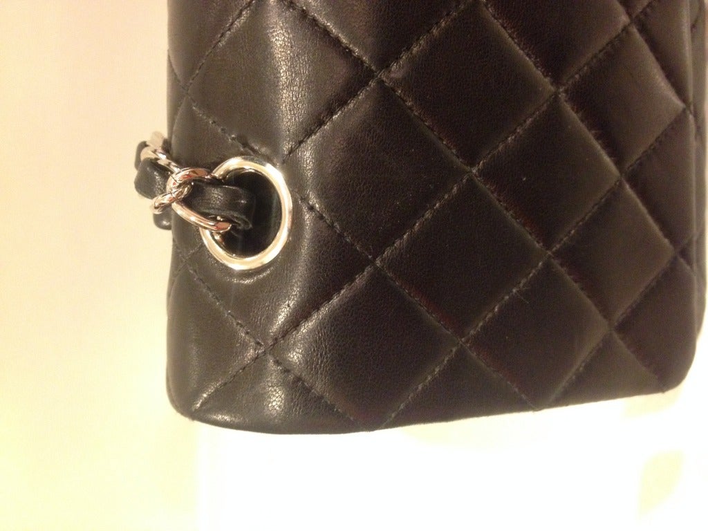 Women's Chanel Black Quilted 2.55 Bag