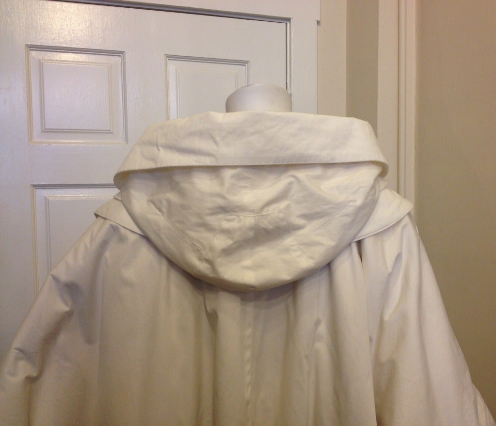 Women's Givenchy White Jacket with Removable Hood and Roe Deer Hair Lining