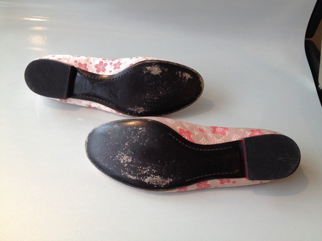 Louis Vuitton Murakami Cherry Blossom Flats - Pink Flats, Shoes - LOU248710