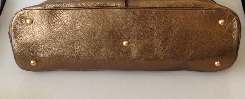 Yves Saint Laurent Gold Muse Purse In Excellent Condition In San Francisco, CA