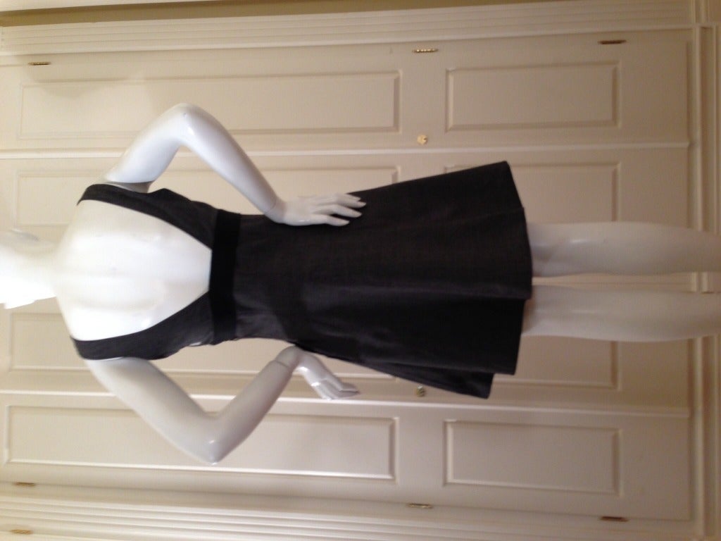 Moschino Gray Dress with Bow In Excellent Condition In San Francisco, CA