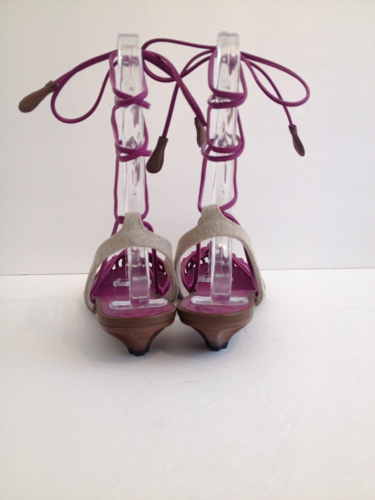 Women's Bottega Veneta Fuschia Woven Sandal