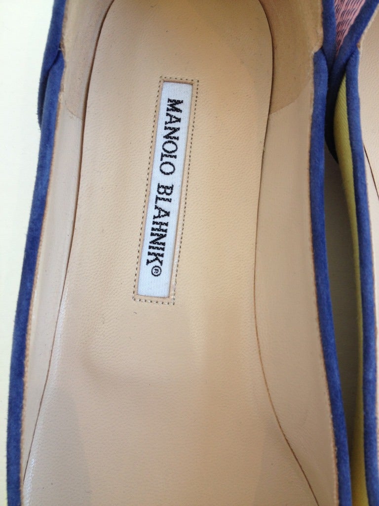 Yellow Manolo Blahnik Flats In New Condition In San Francisco, CA