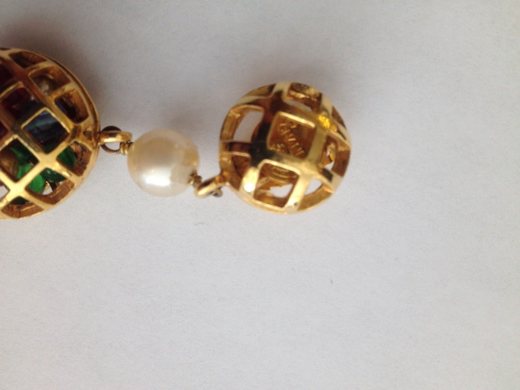 Women's Vintage Chanel Clip On Earrings