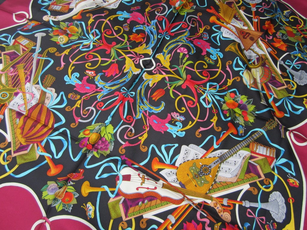 Gucci Floral Music Musical Seidenschal 1